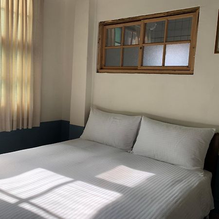 Neat Hostel Tainan Eksteriør billede