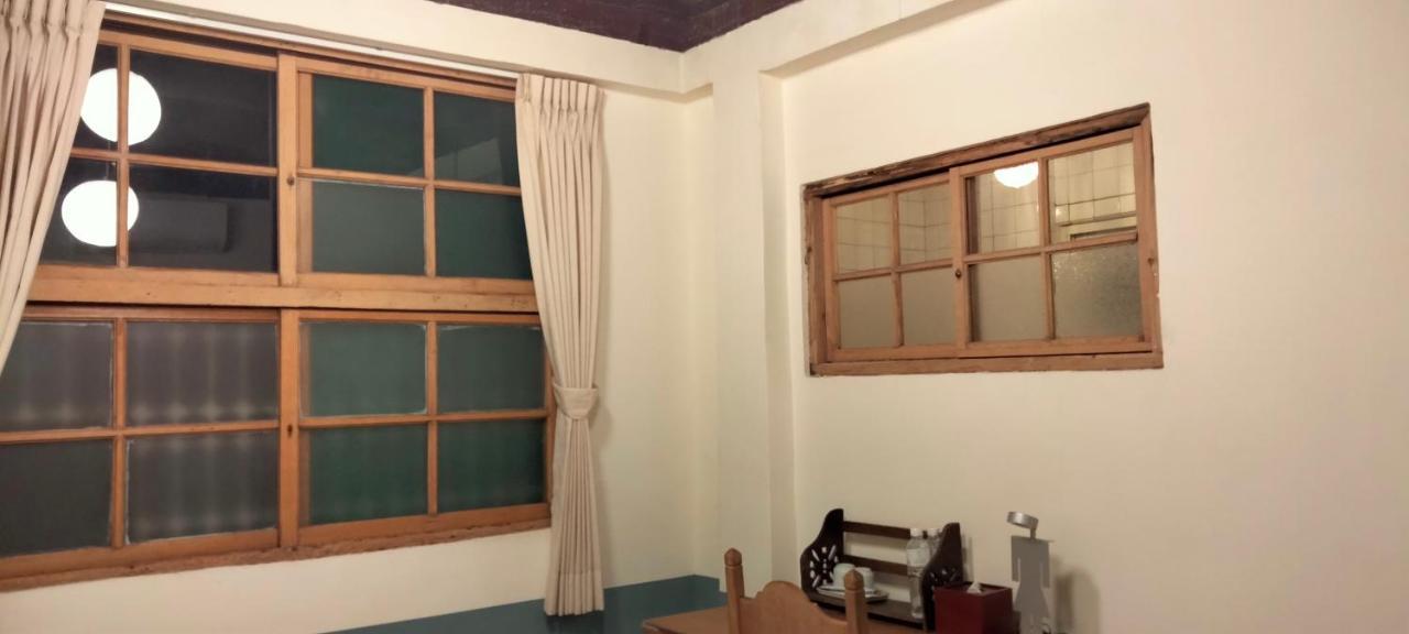 Neat Hostel Tainan Eksteriør billede