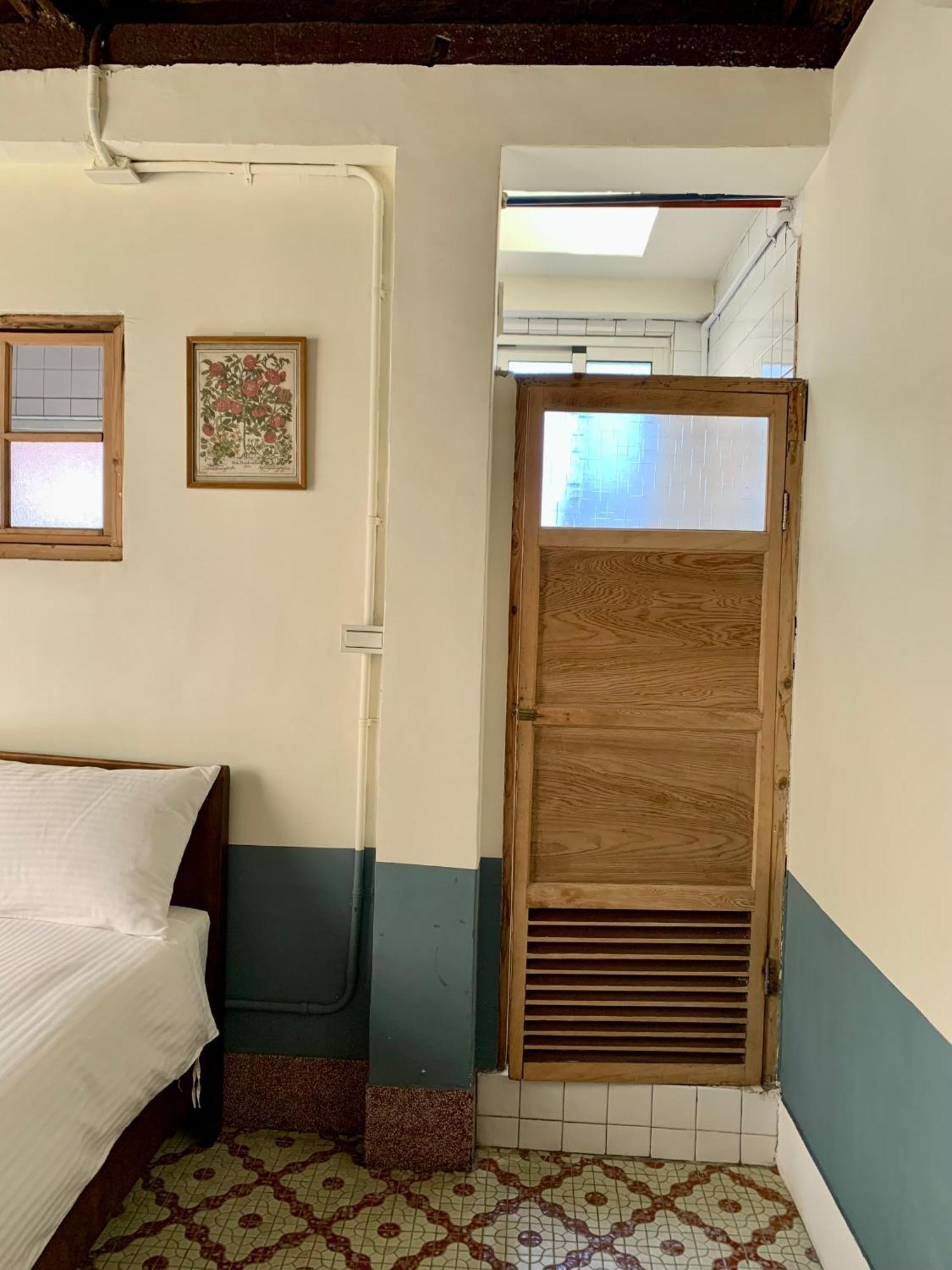 Neat Hostel Tainan Eksteriør billede