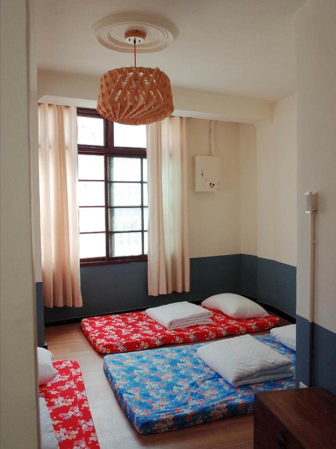 Neat Hostel Tainan Værelse billede