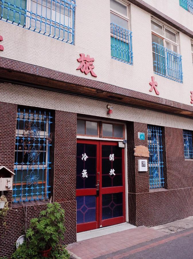 Neat Hostel Tainan Eksteriør billede