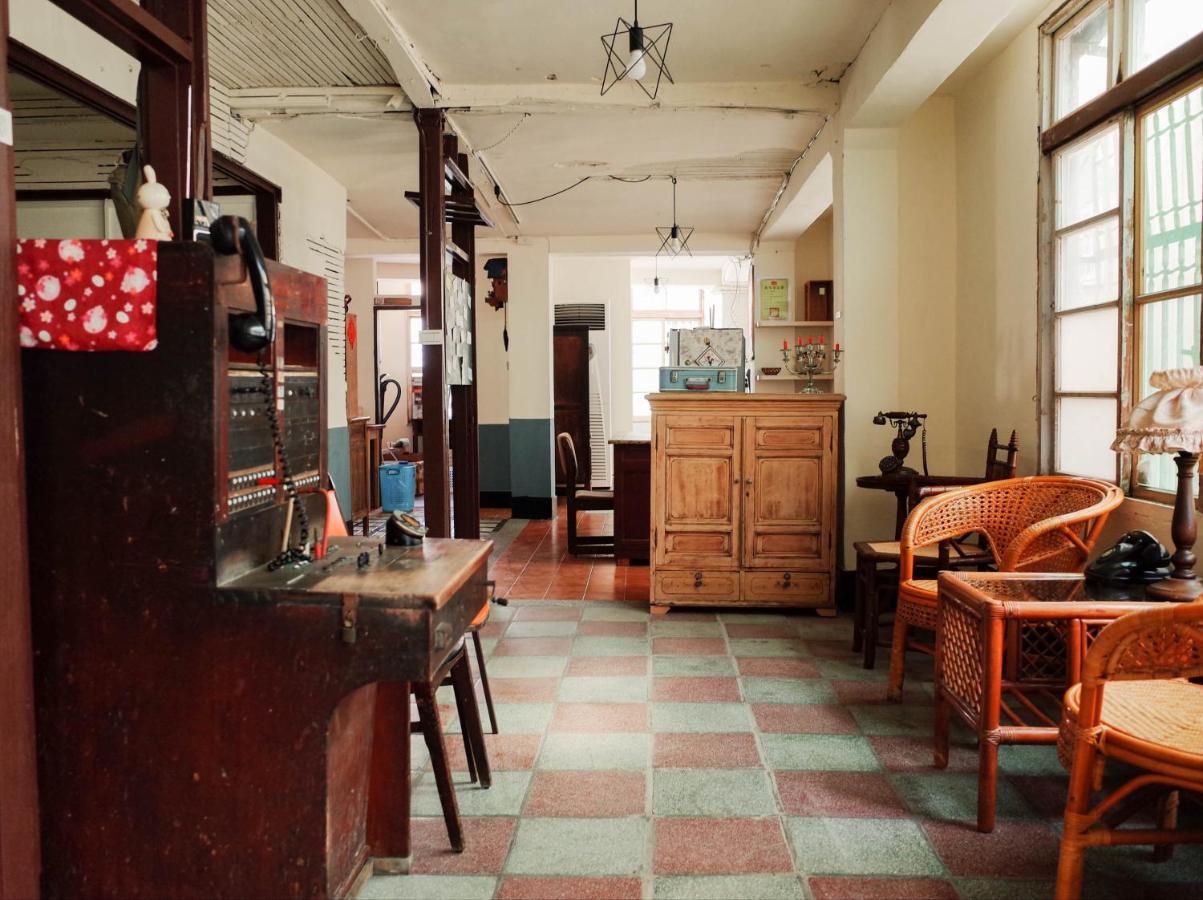 Neat Hostel Tainan Eksteriør billede