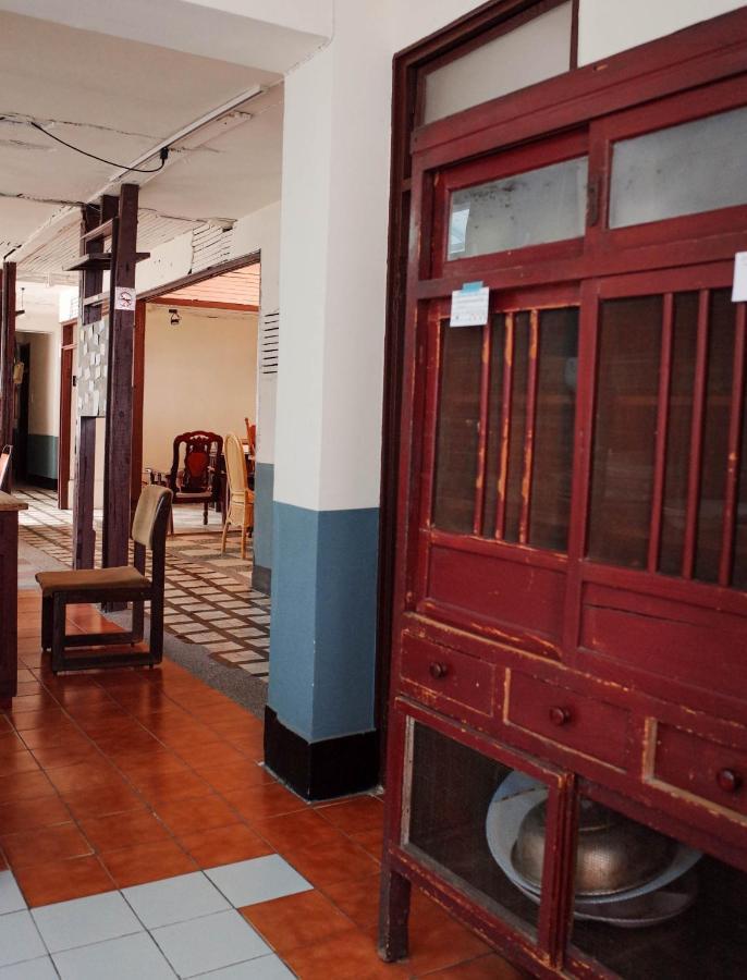 Neat Hostel Tainan Eksteriør billede